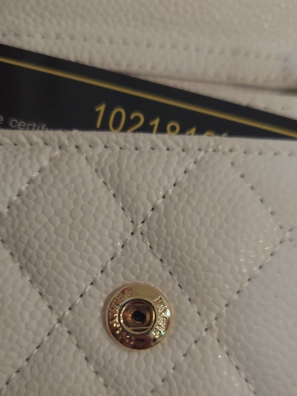 Chanel Caviar mini card holder with chain - Picture 5 of 8